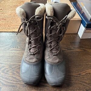 Sorel Cumberland lace up winter boots